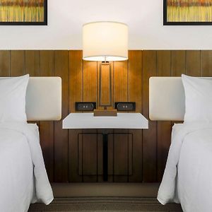 Queen Room Two Queen Beds